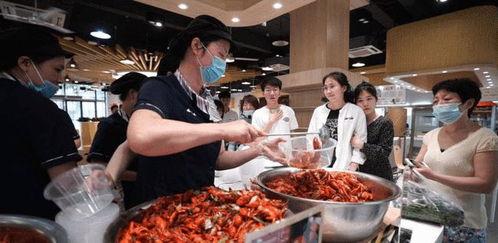广州吃瓜爆料是真的吗,真相揭秘还是无稽之谈？